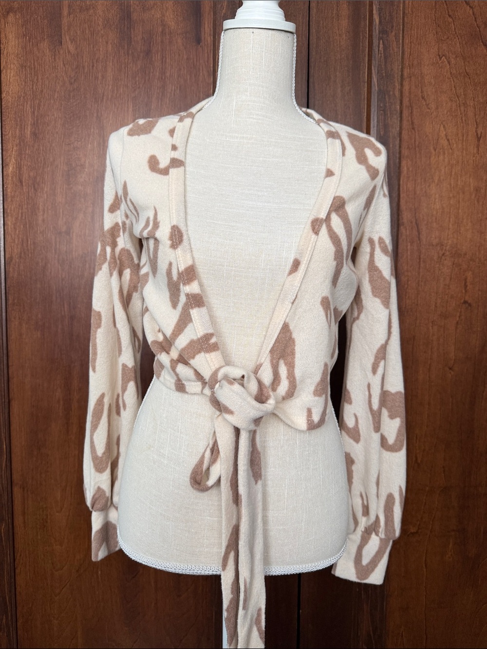 Blue Blush Cream & Tan Tie-Front Cardigan Sweater
